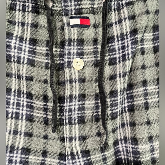 Tommy Hilfiger Men’s Plaid Fleece Lounge Pants – Size Small – Flawed - Picture 5 of 14